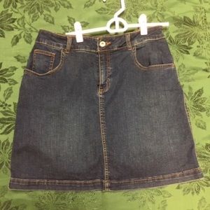 Denim skirt
